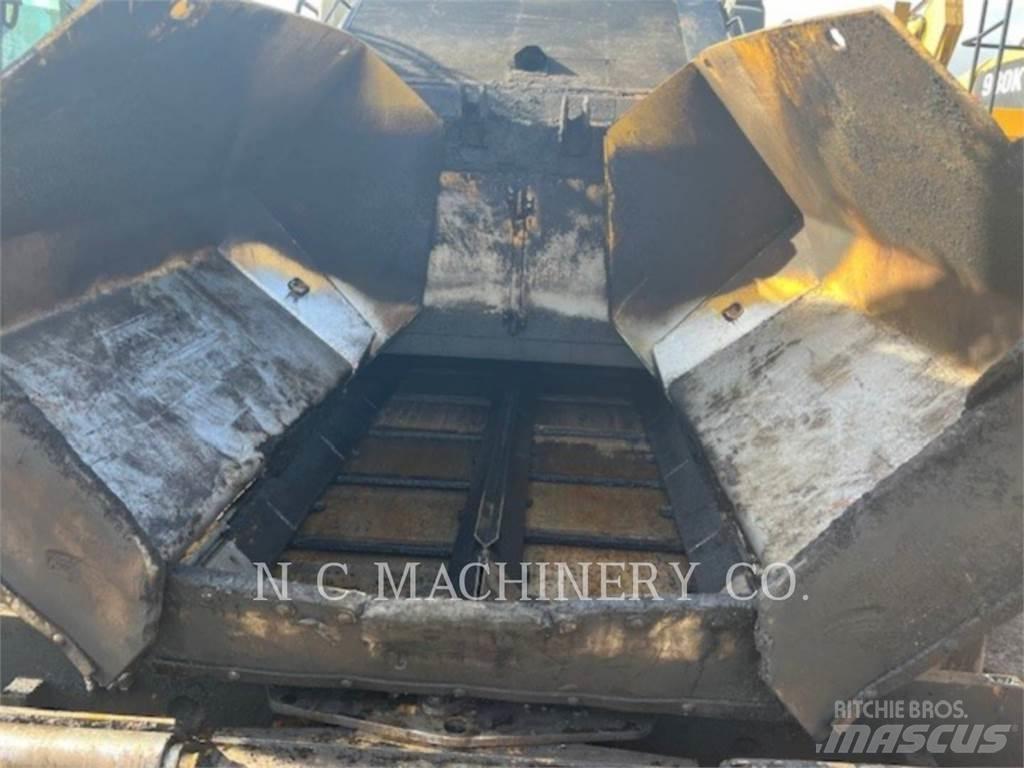 CAT AP1055F Asfalttikoneet