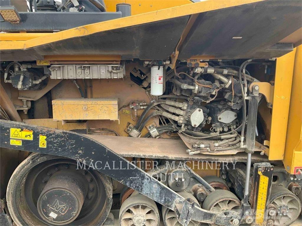 CAT AP1055F Asfalttikoneet
