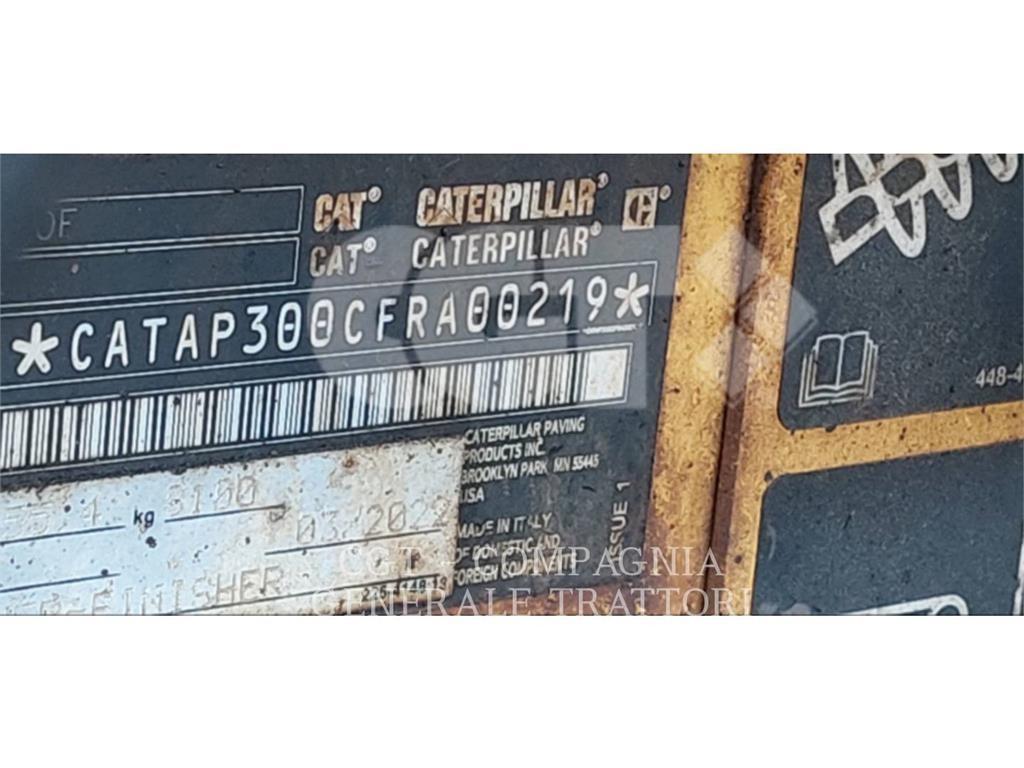 CAT AP300F Asfalttikoneet