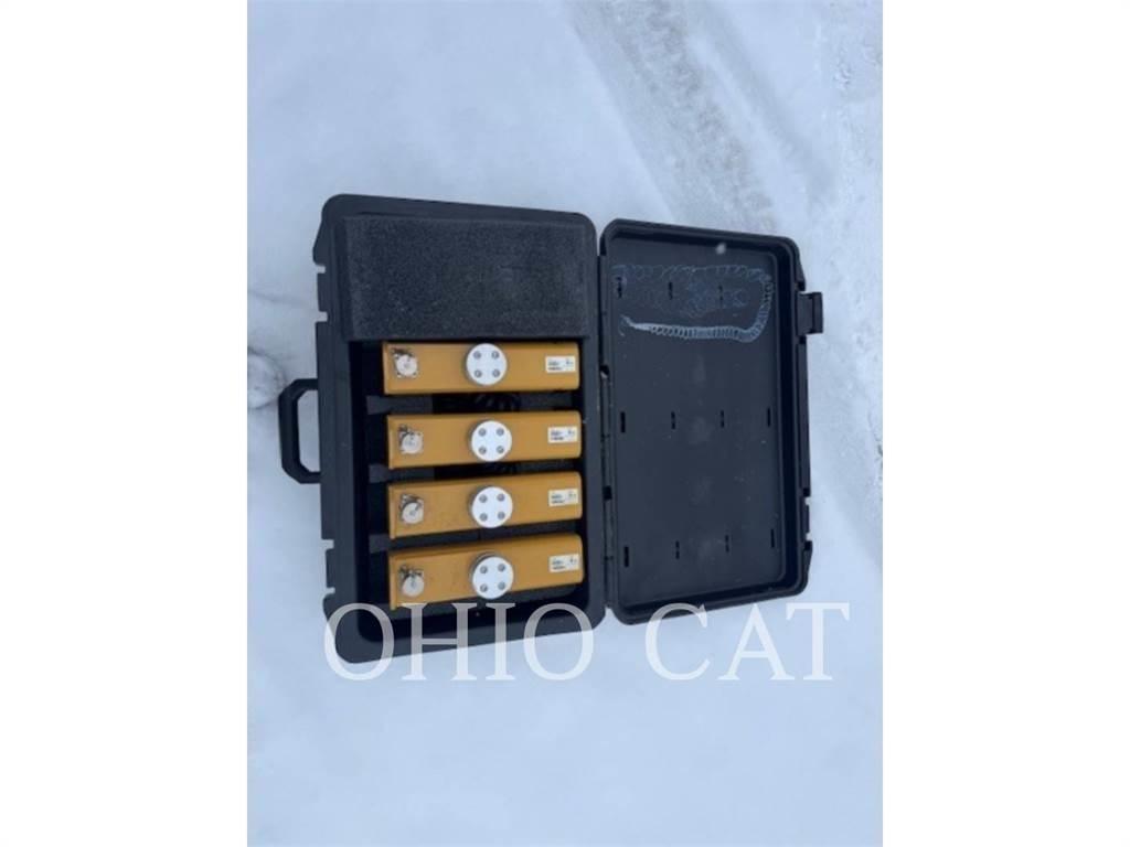 CAT AP555F Bitumin levittäjät