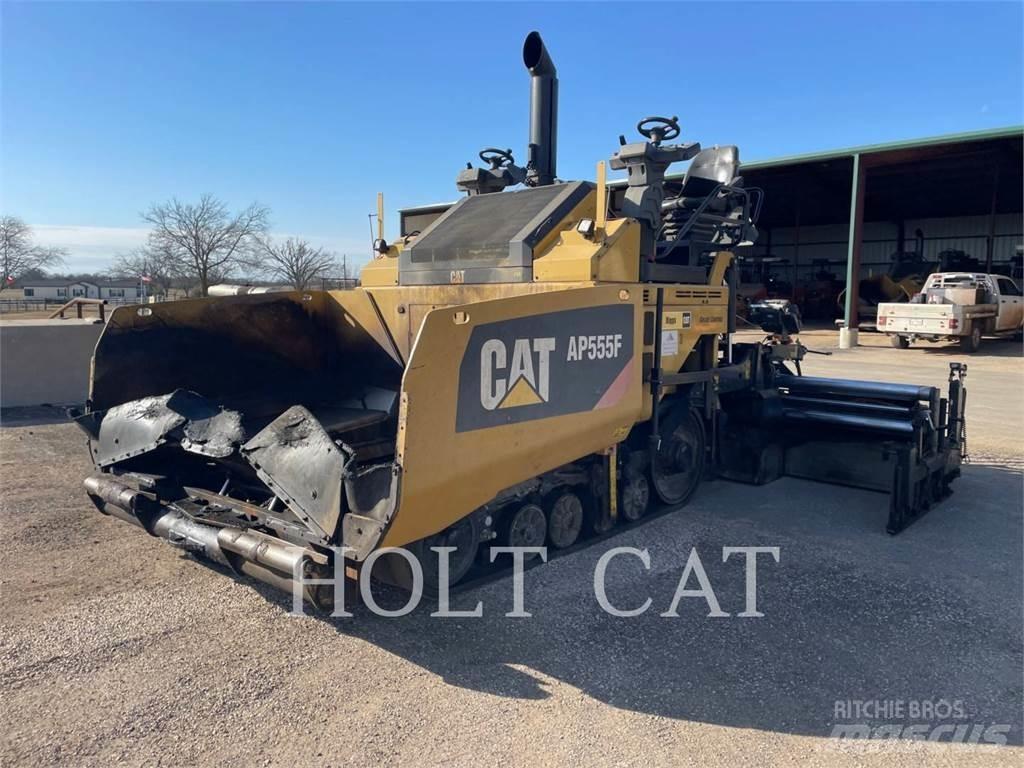 CAT AP555F Yksivalssijyrät