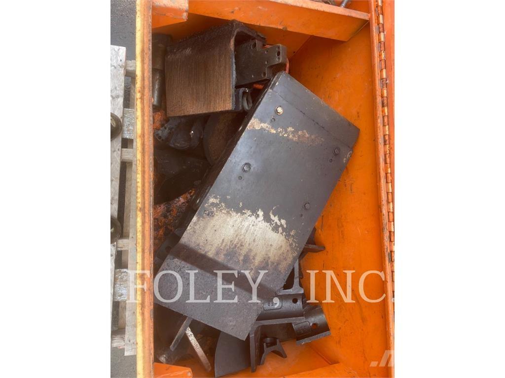 CAT AP555F Asfalttikoneet