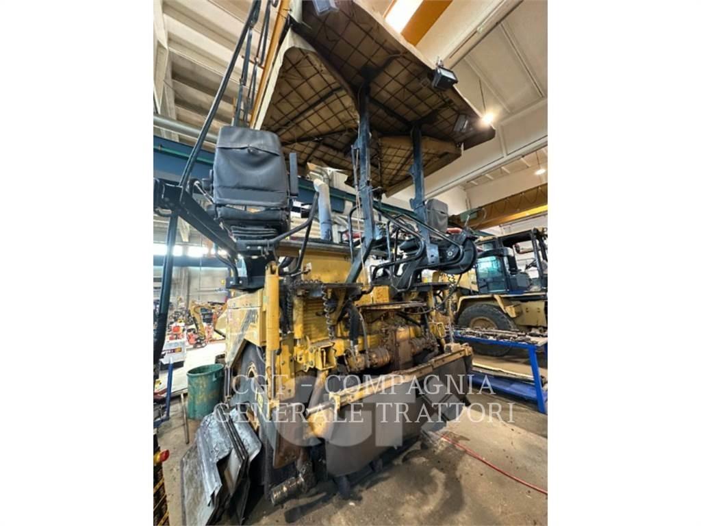 CAT AP600D Asfalttikoneet