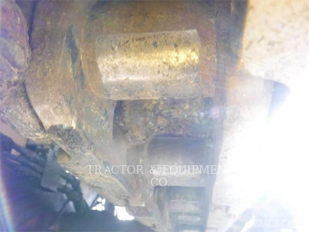 CAT AP650B Asfalttikoneet