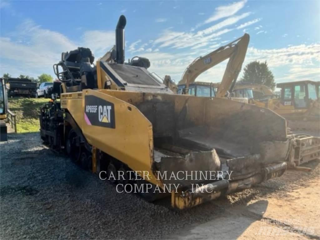 CAT AP655F Asfalttikoneet
