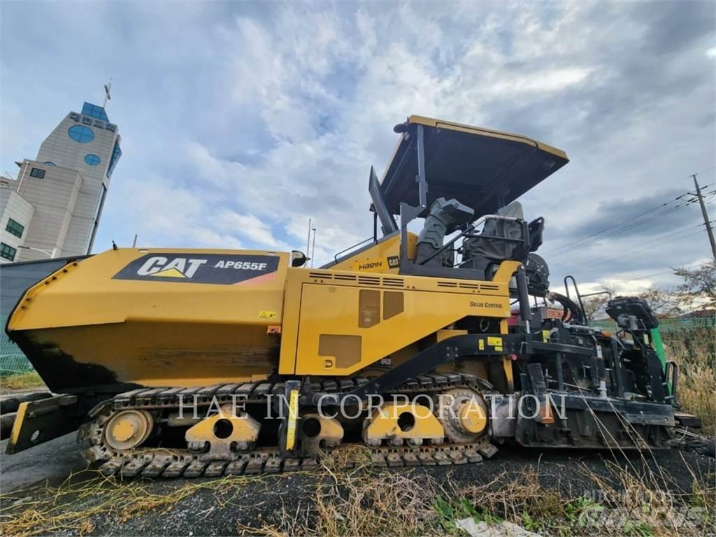 CAT AP655F Asfalttikoneet