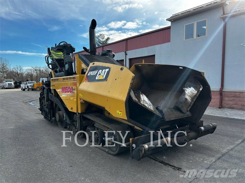 CAT AP655F Asfalttikoneet