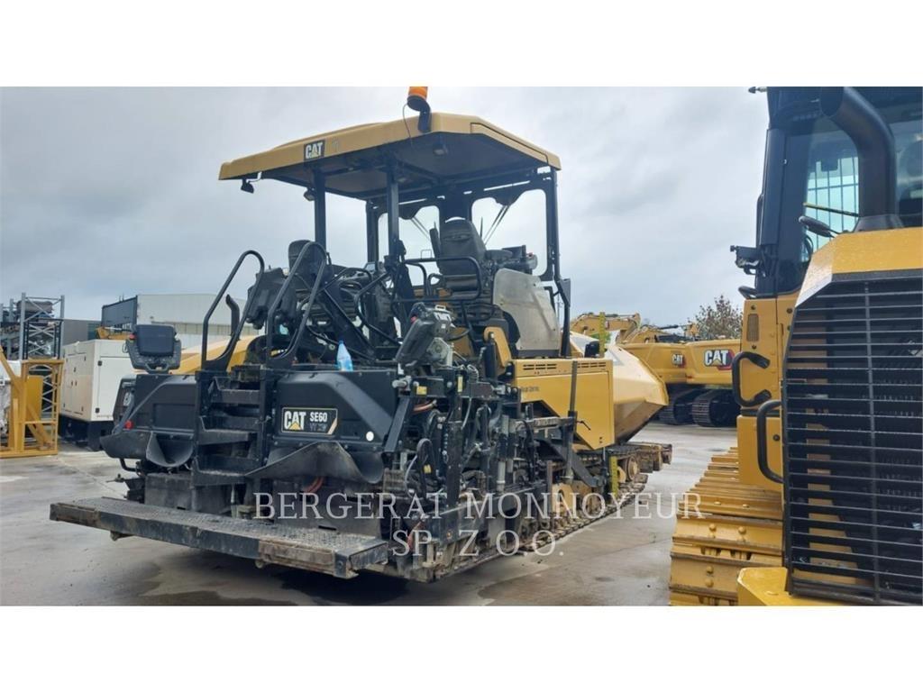 CAT AP655F Asfalttikoneet