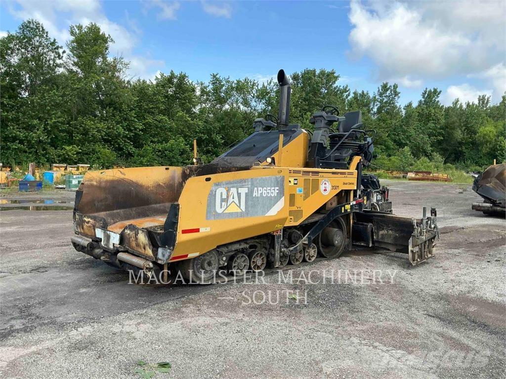 CAT AP655F Asfalttikoneet