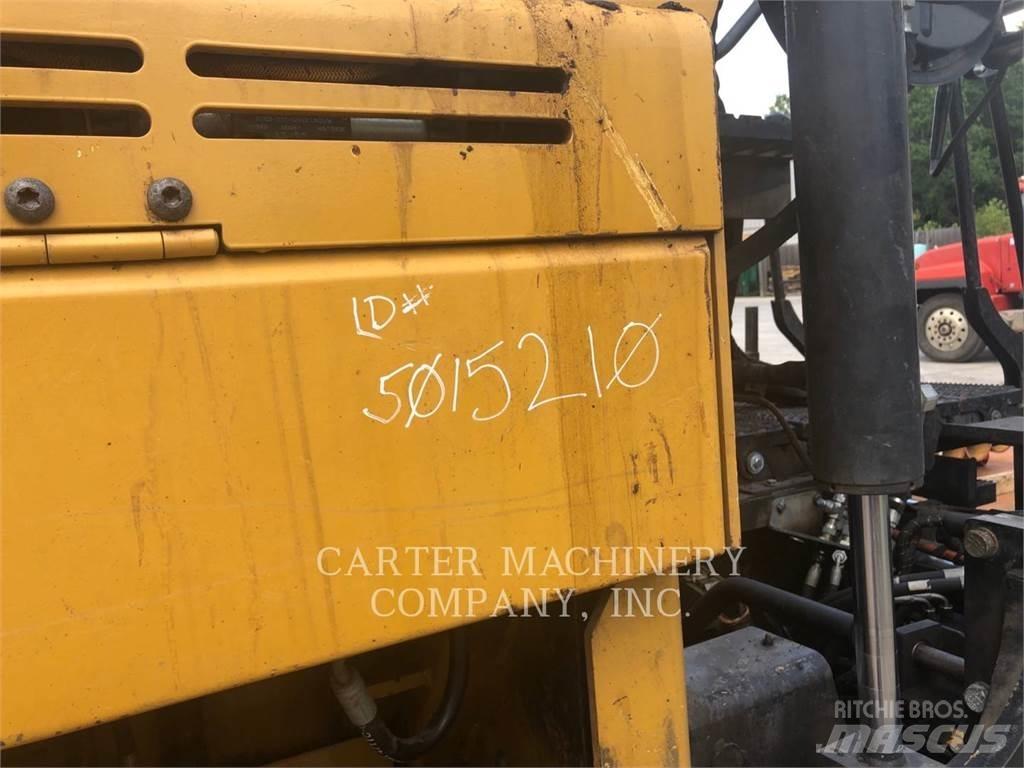CAT AP655F Asfalttikoneet