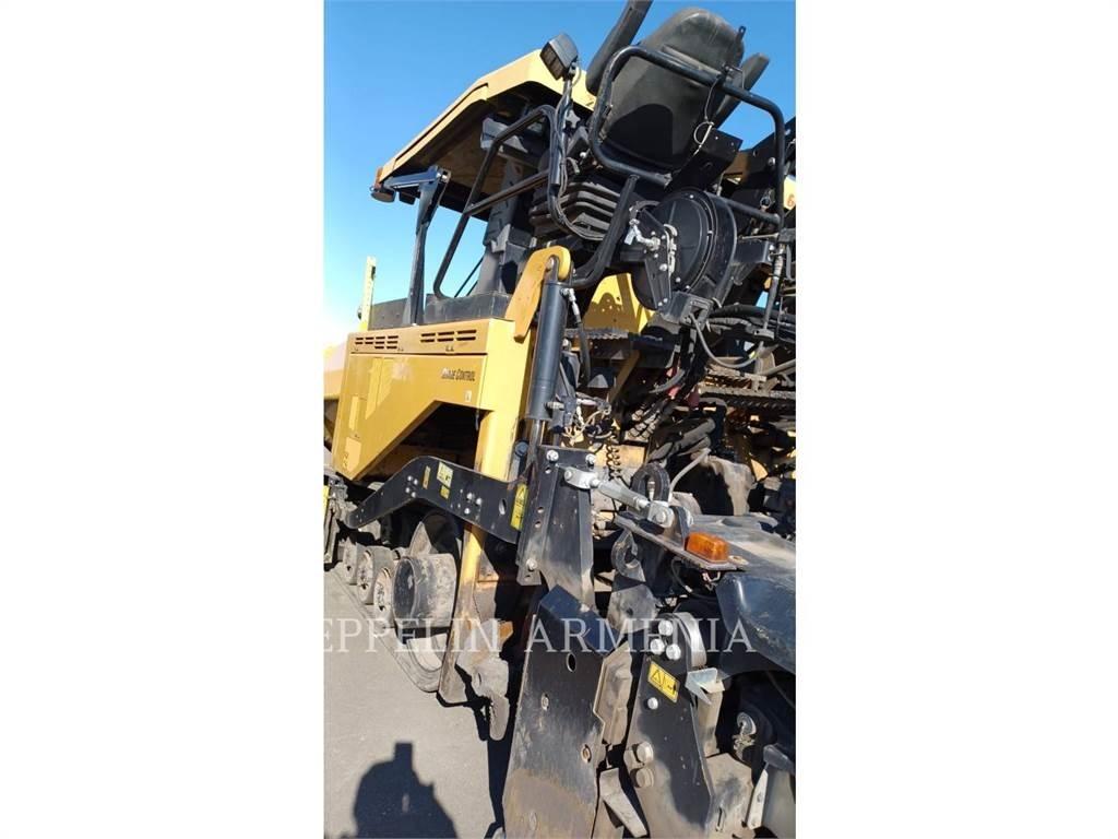 CAT AP655FLRC Asfalttikoneet