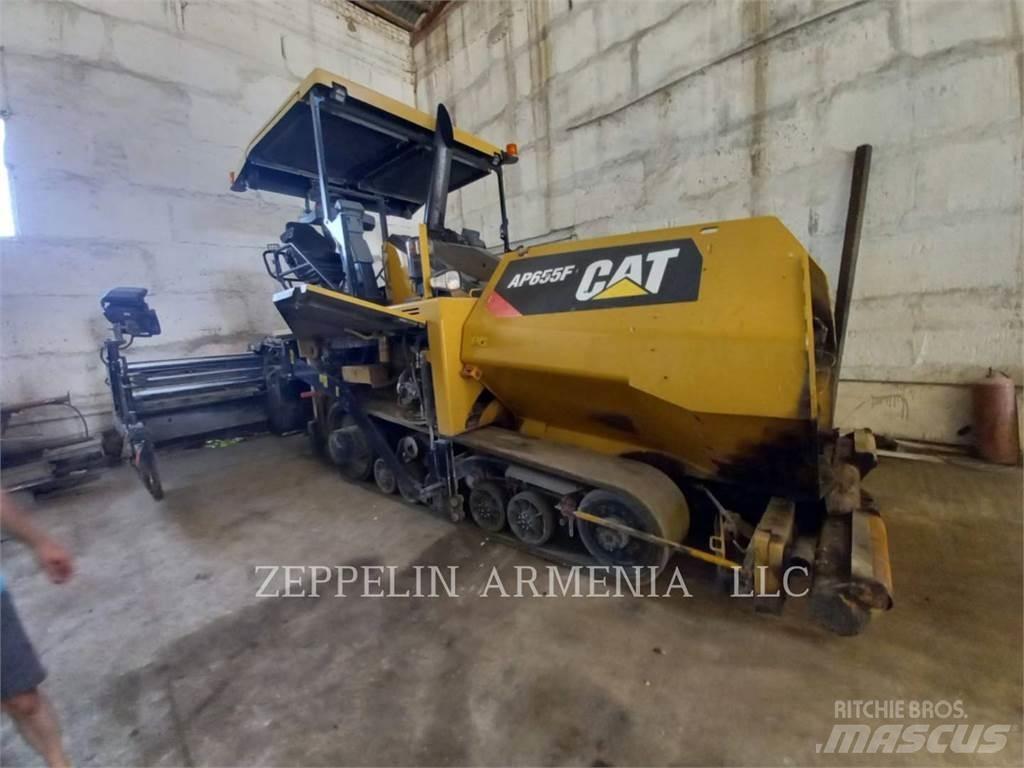 CAT AP655FLRC Asfalttikoneet