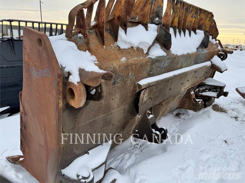 CAT ATTACHMENTS D10T Puskulevyt