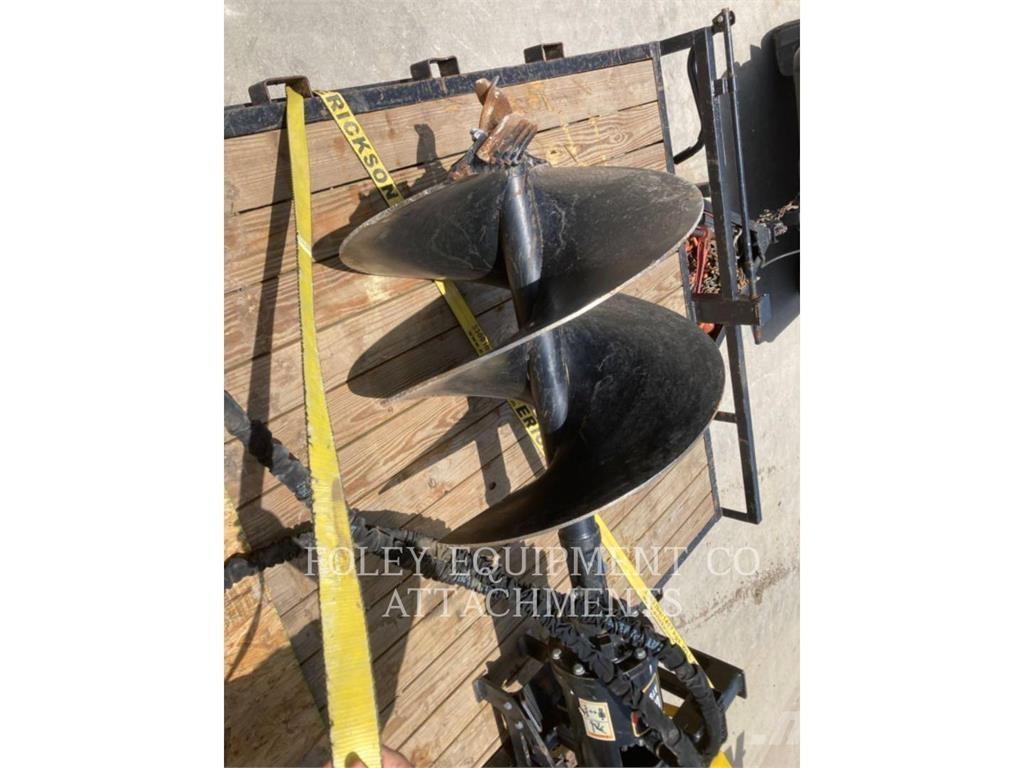 CAT AUBIT30H Liukuohjatut kuormaajat