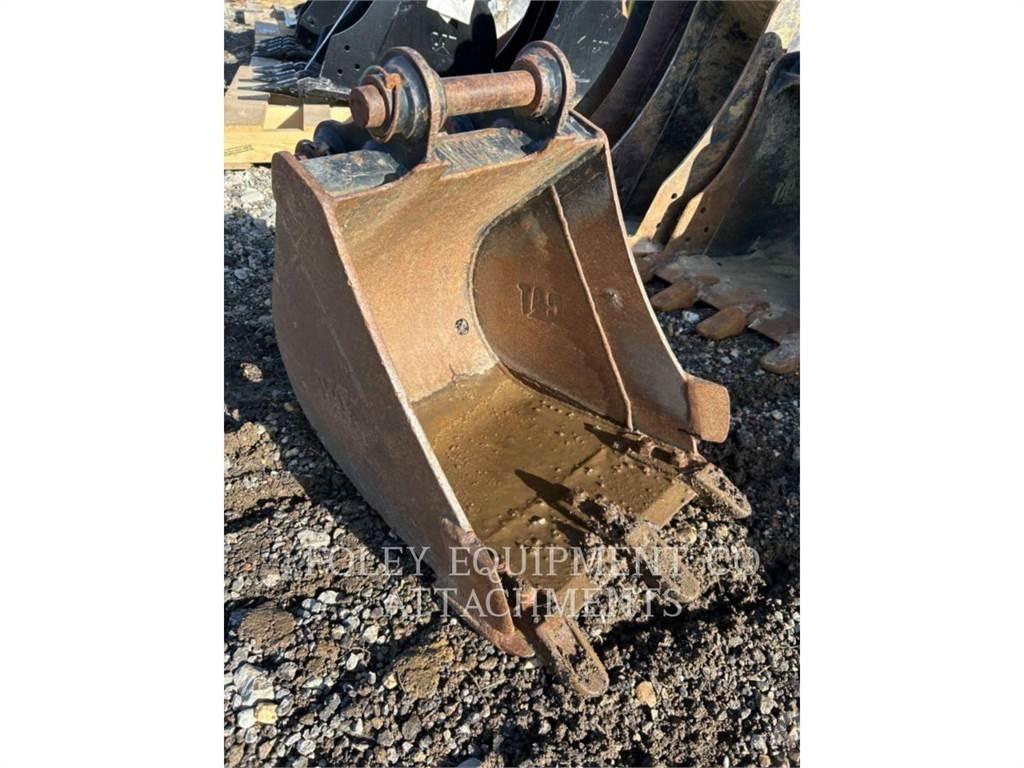 CAT BK302P18 Telakaivukoneet