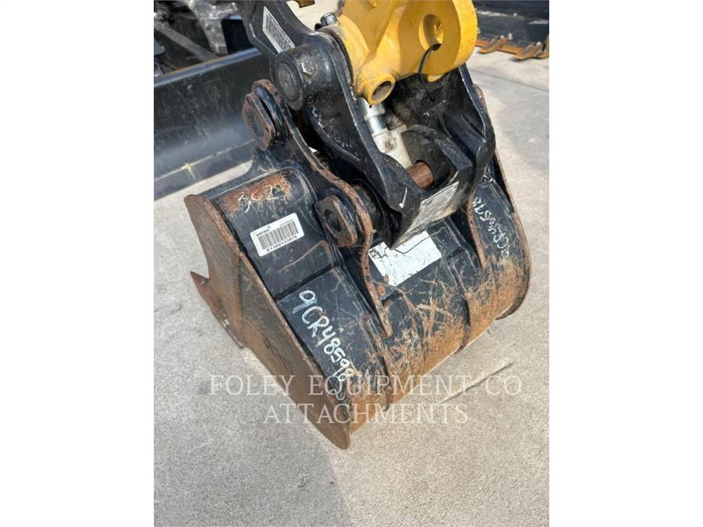 CAT BK302P20 Telakaivukoneet