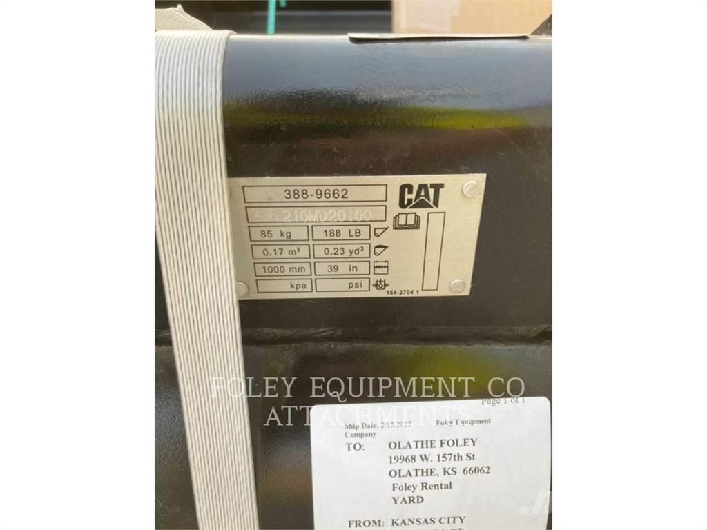 CAT BK302P39 Telakaivukoneet