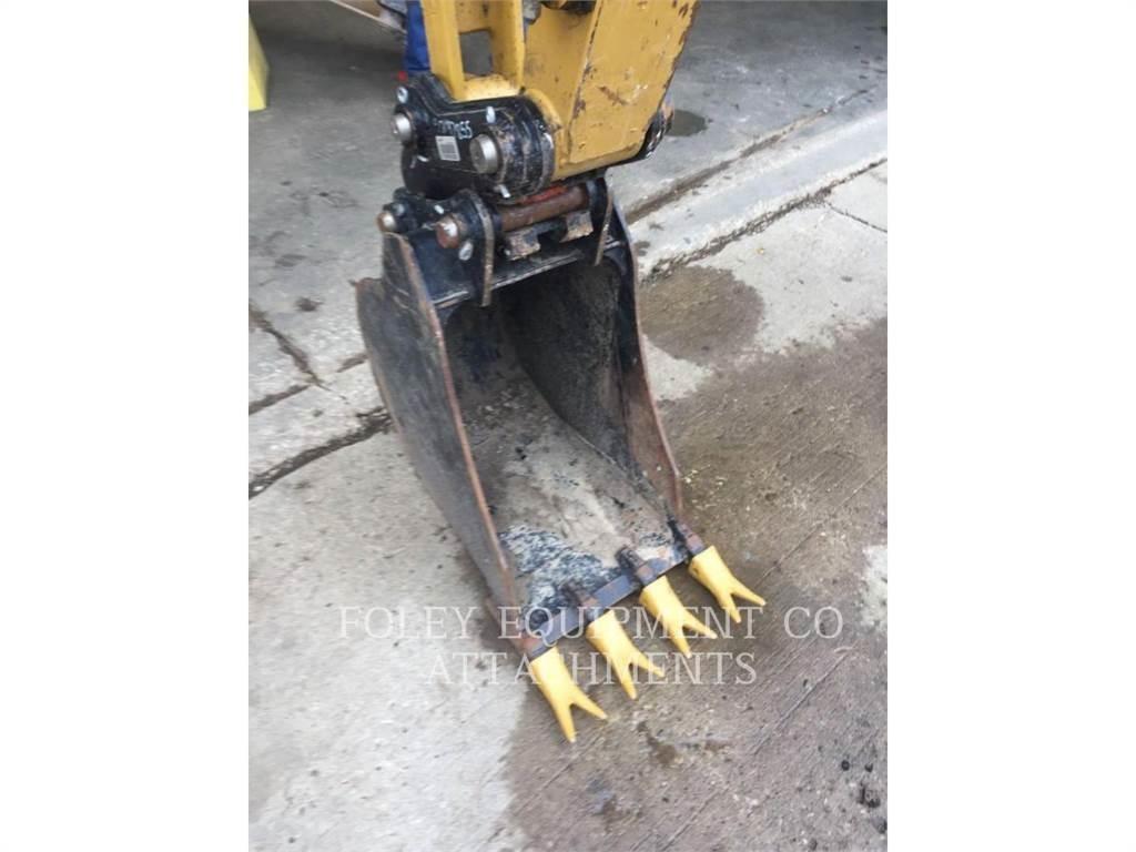 CAT BK305P18 Telakaivukoneet