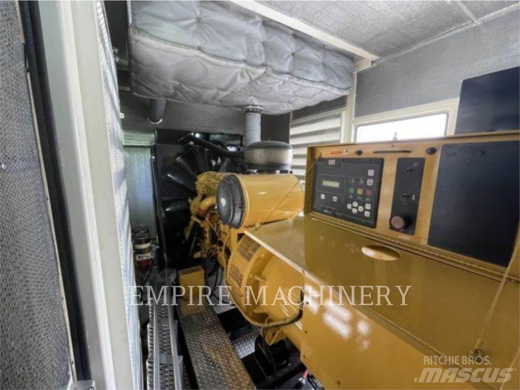 CAT C15 Dieselgeneraattorit