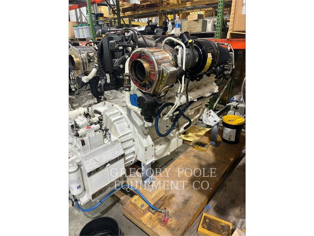 CAT C32 Laivojen apumoottorit