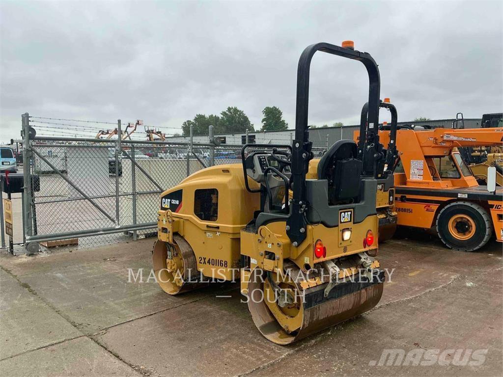 CAT CB 24 B Tandemjyrät