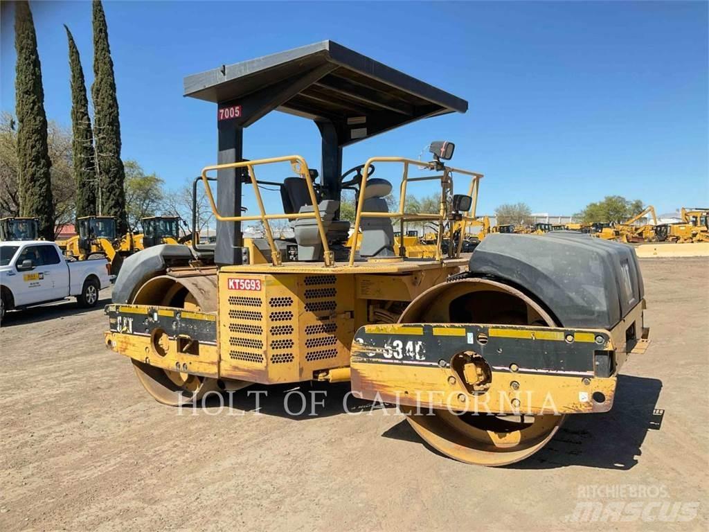 CAT CB-634D Tandemjyrät