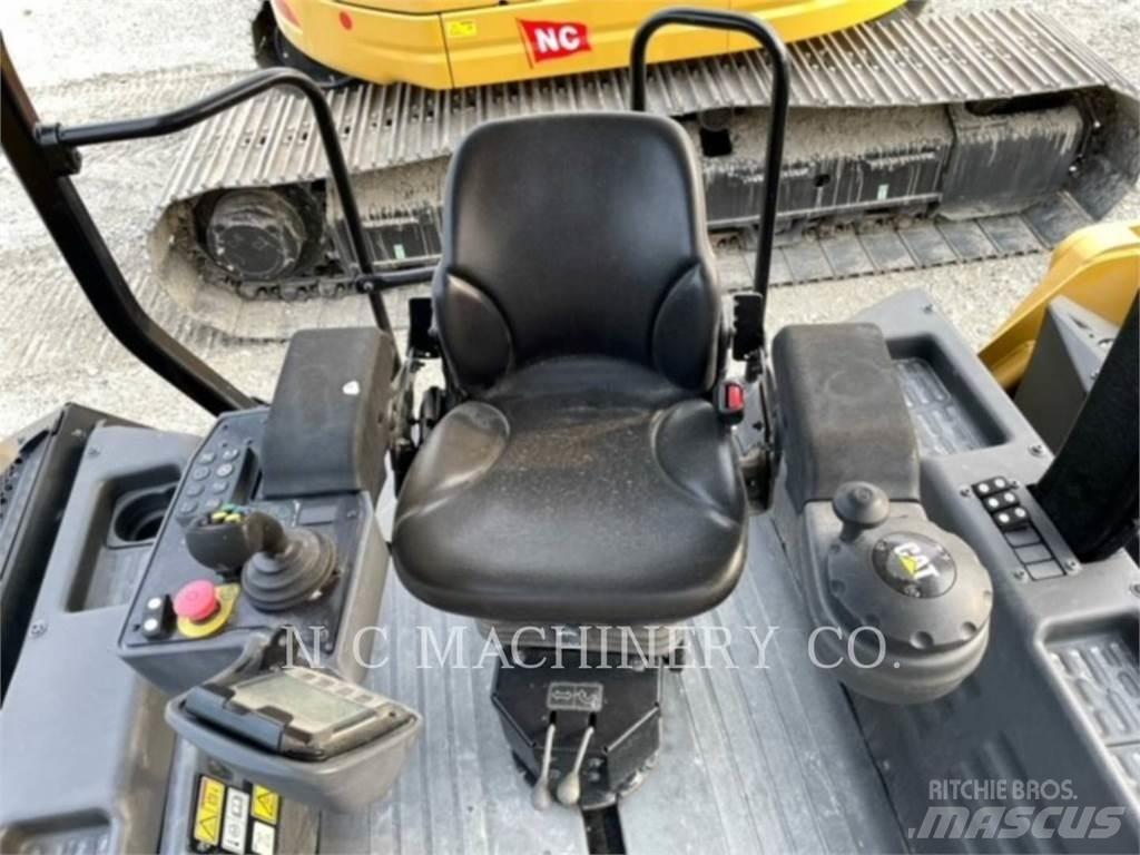 CAT CB10 Asfalttikoneet