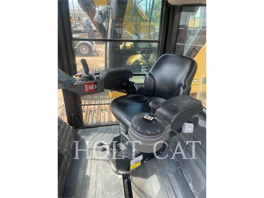 CAT CB10 Yksivalssijyrät
