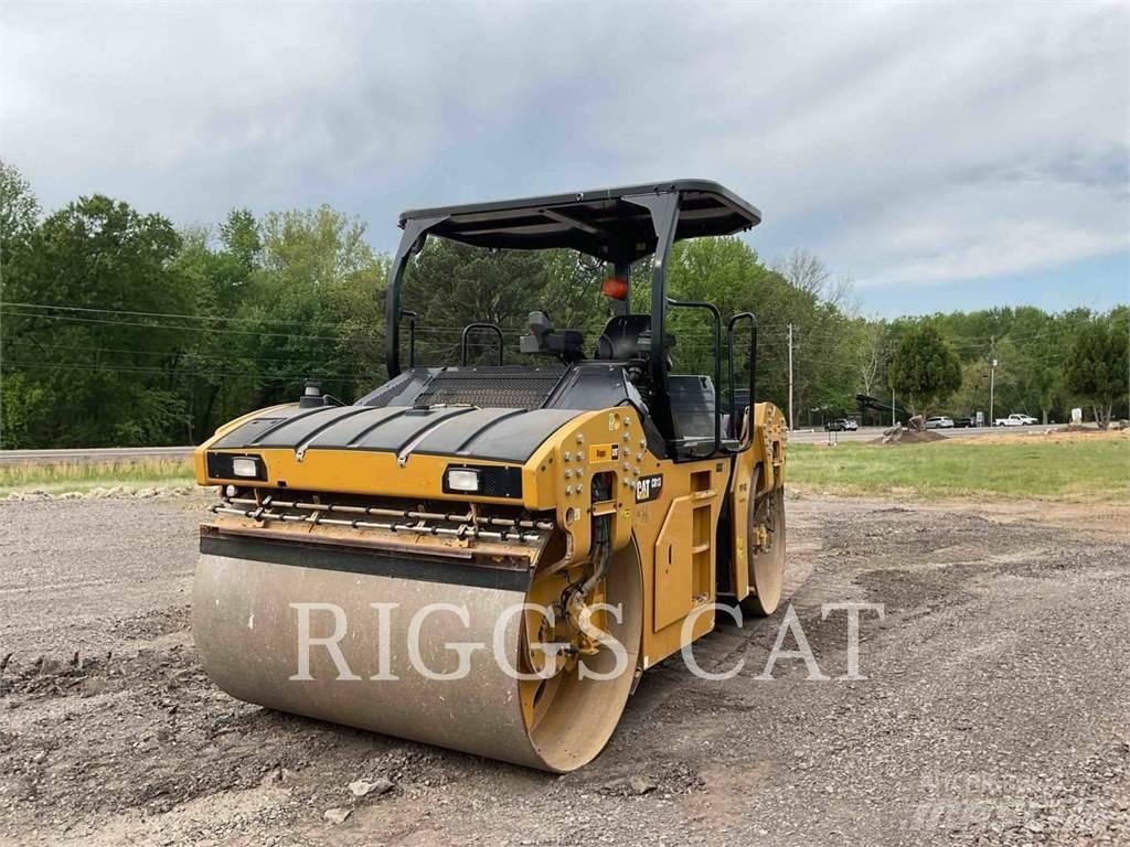 CAT CB13 Tiivistyskoneet