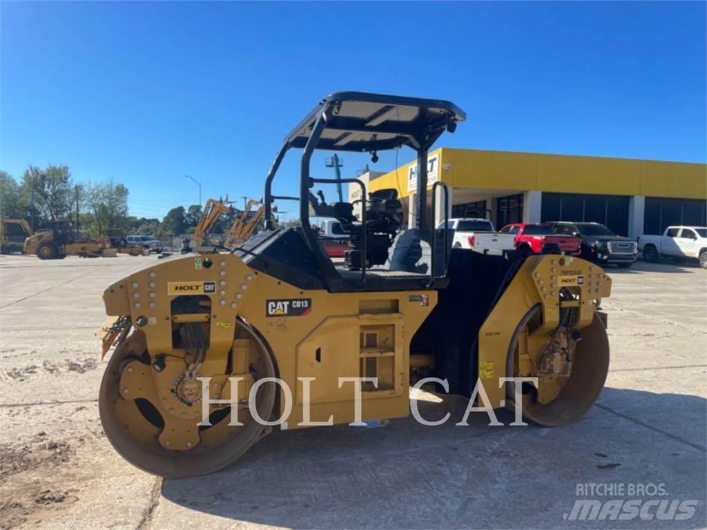 CAT CB13 Yksivalssijyrät