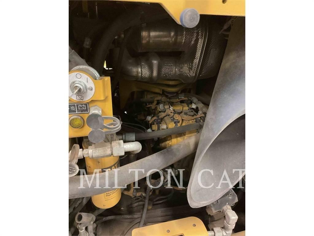 CAT CB15 Tandemjyrät