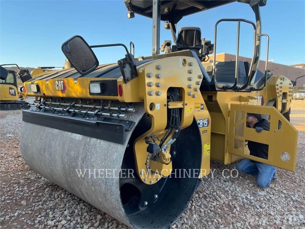 CAT CB15 CW VV Tandemjyrät