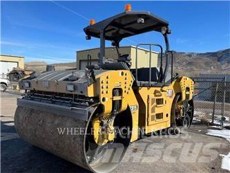 CAT CB15 CW VV Tandemjyrät