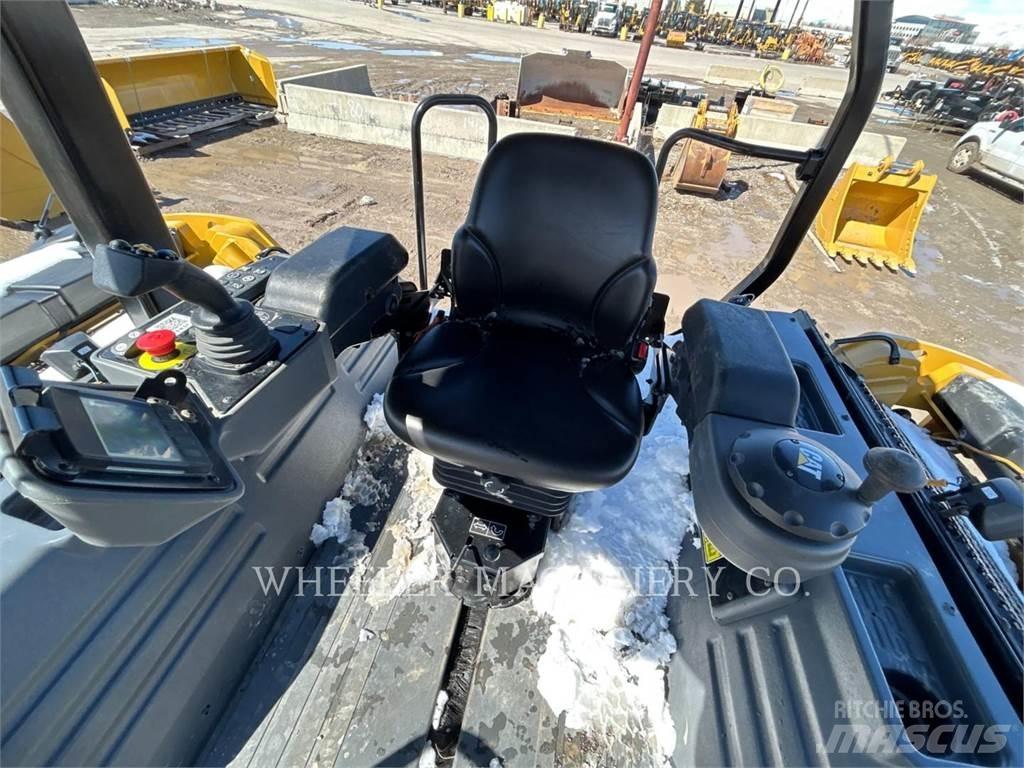 CAT CB15 CW VV Tandemjyrät