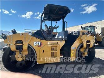 CAT CB15 CW VV Tandemjyrät