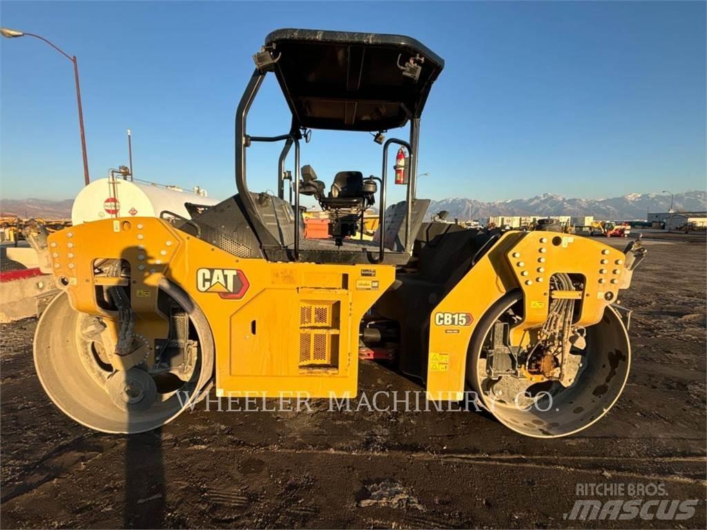 CAT CB15 CW VV Tandemjyrät