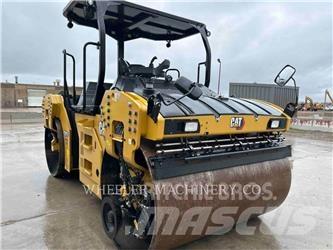 CAT CB15 CW VV Tandemjyrät