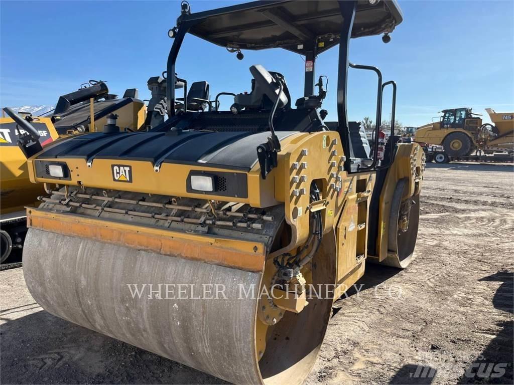 CAT CB15 VV Tandemjyrät