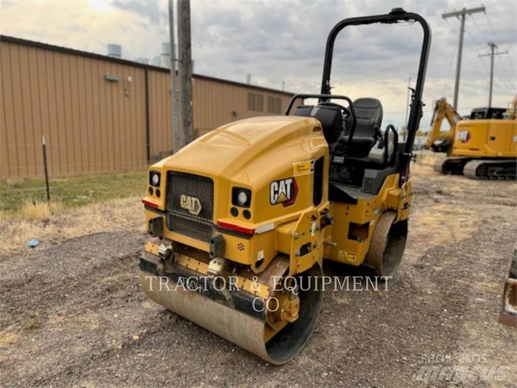 CAT CB2.7 Asfalttikoneet