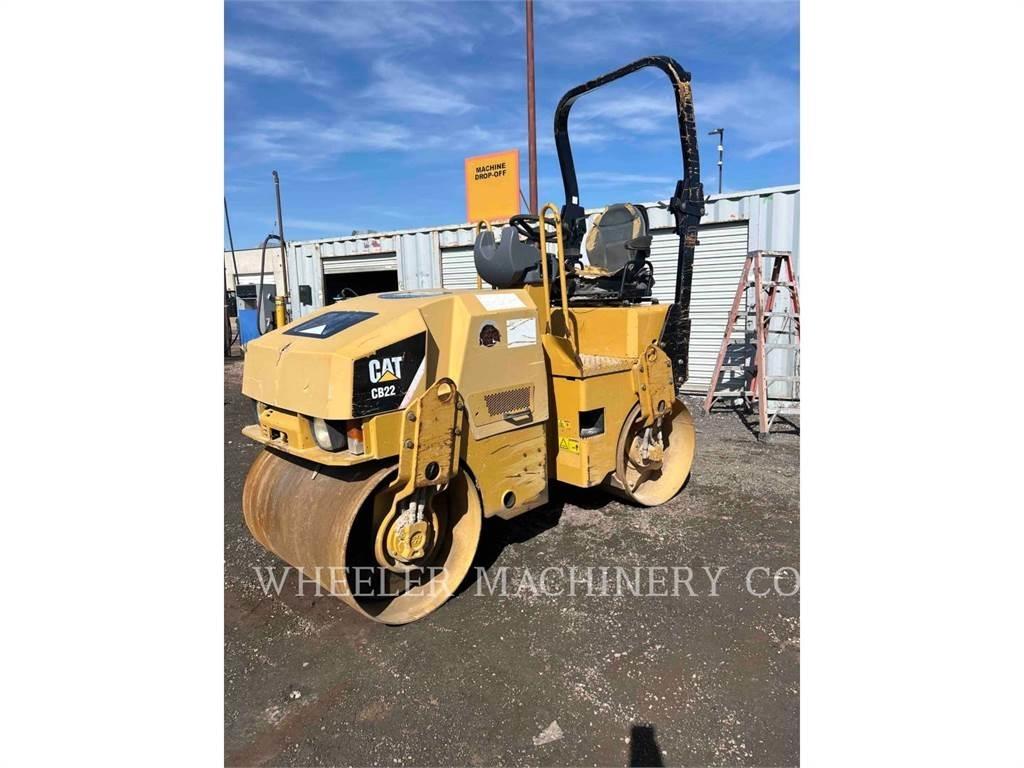 CAT CB22 Bitumin levittäjät