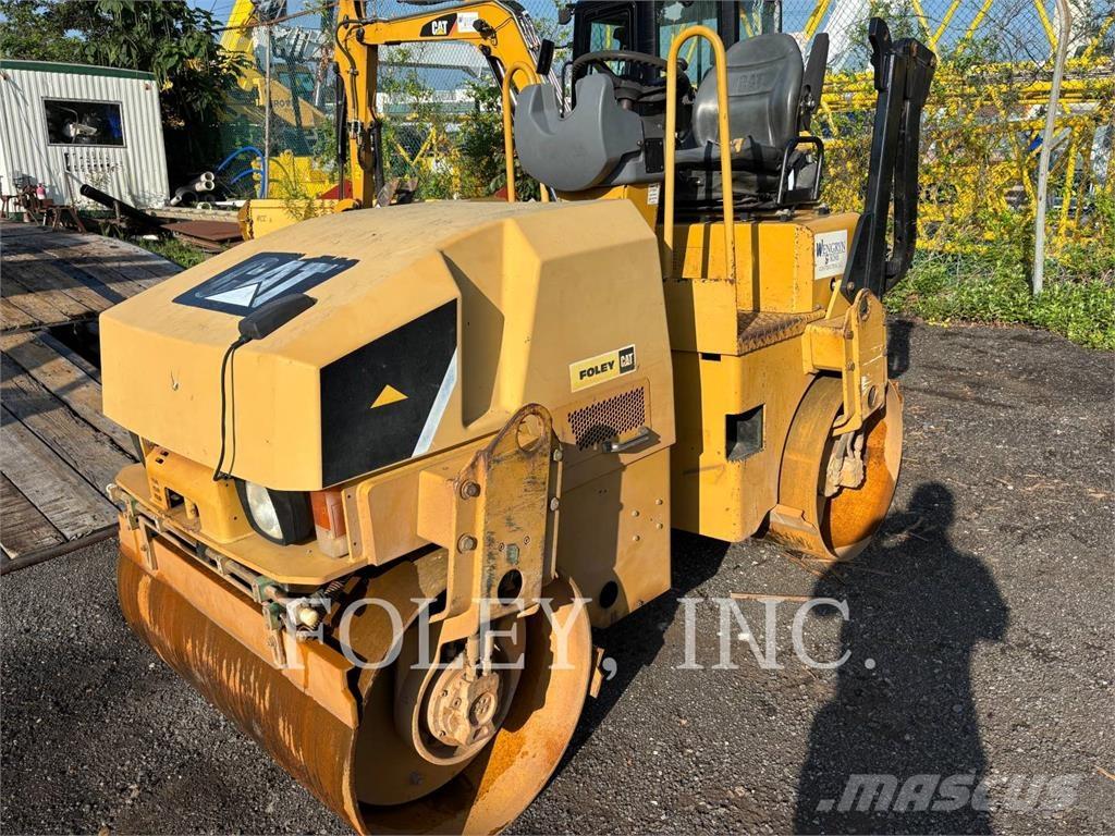 CAT CB24 Tandemjyrät