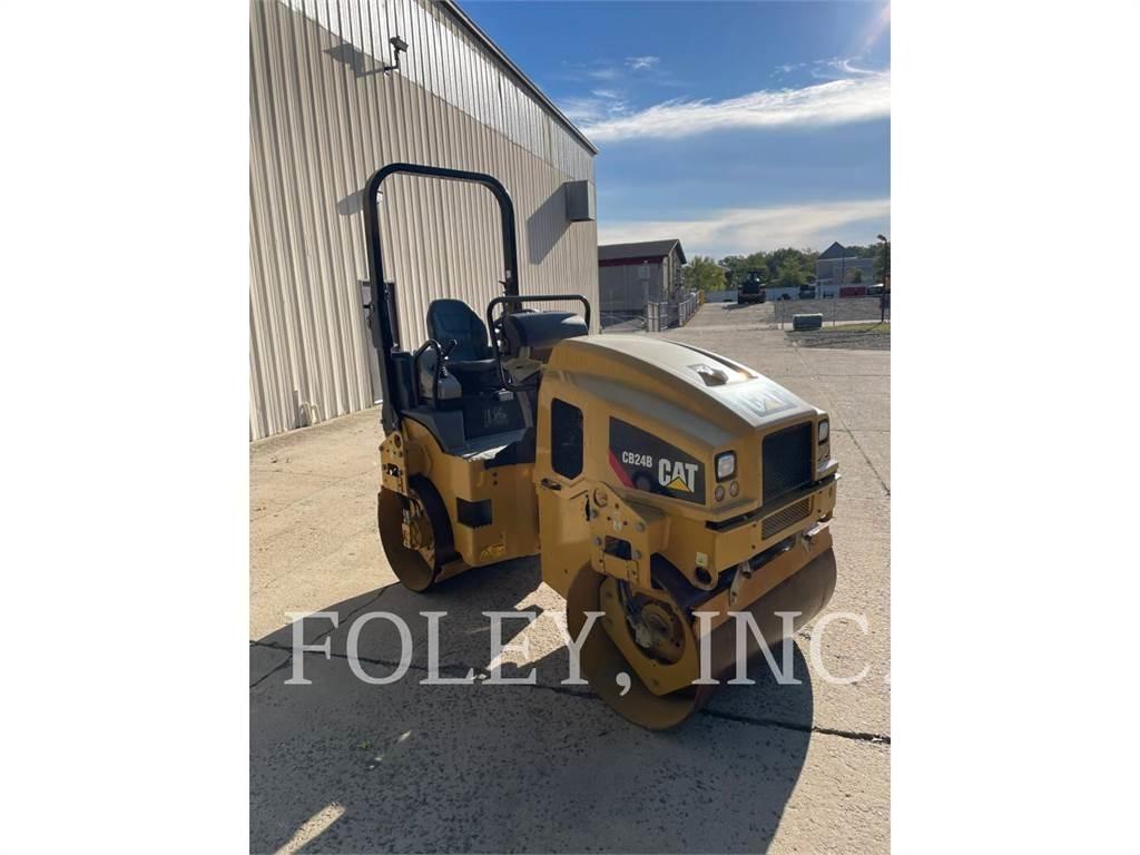 CAT CB24B Tandemjyrät