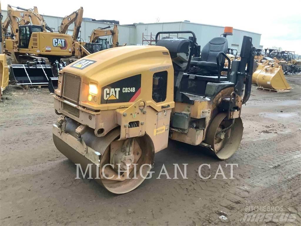CAT CB24B Tandemjyrät