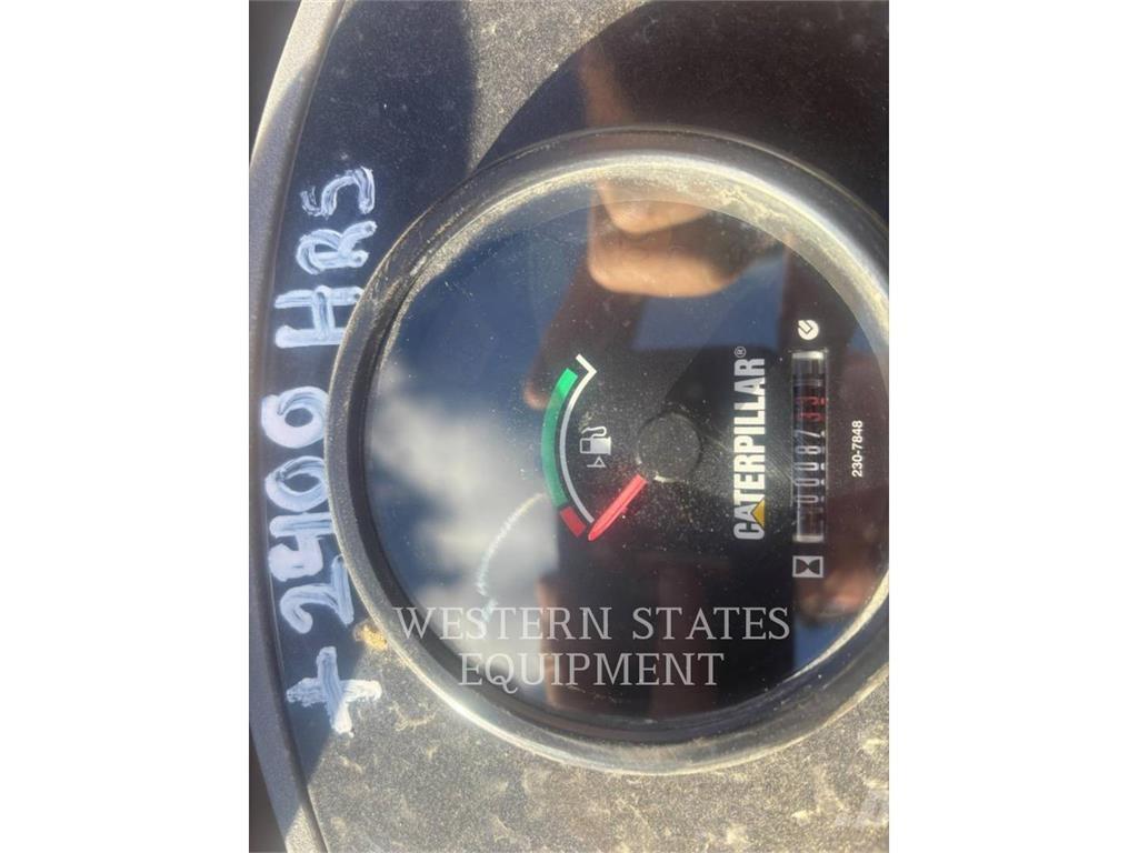 CAT CB34 Tandemjyrät