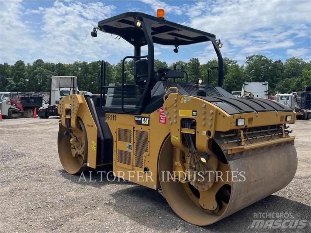 CAT CB64B Tandemjyrät