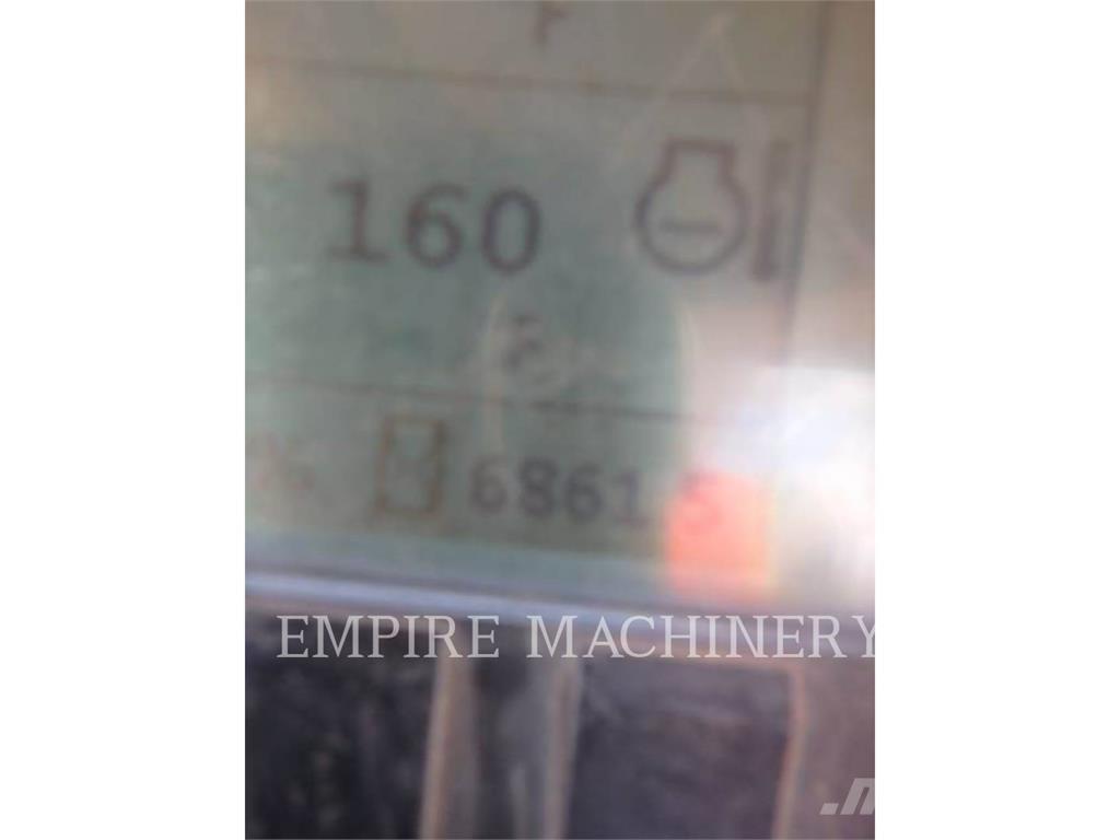 CAT CB66B Tandemjyrät