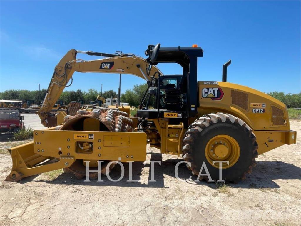CAT CP12 Yksivalssijyrät