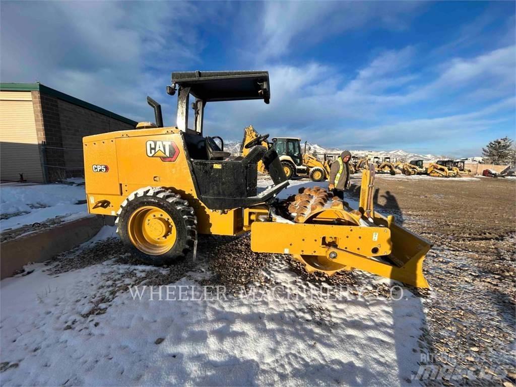 CAT CP5 Yksivalssijyrät