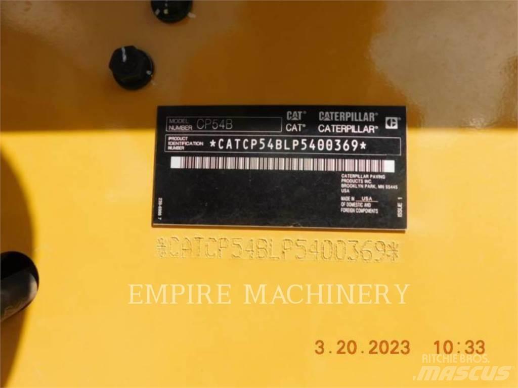 CAT CP54B Yksivalssijyrät