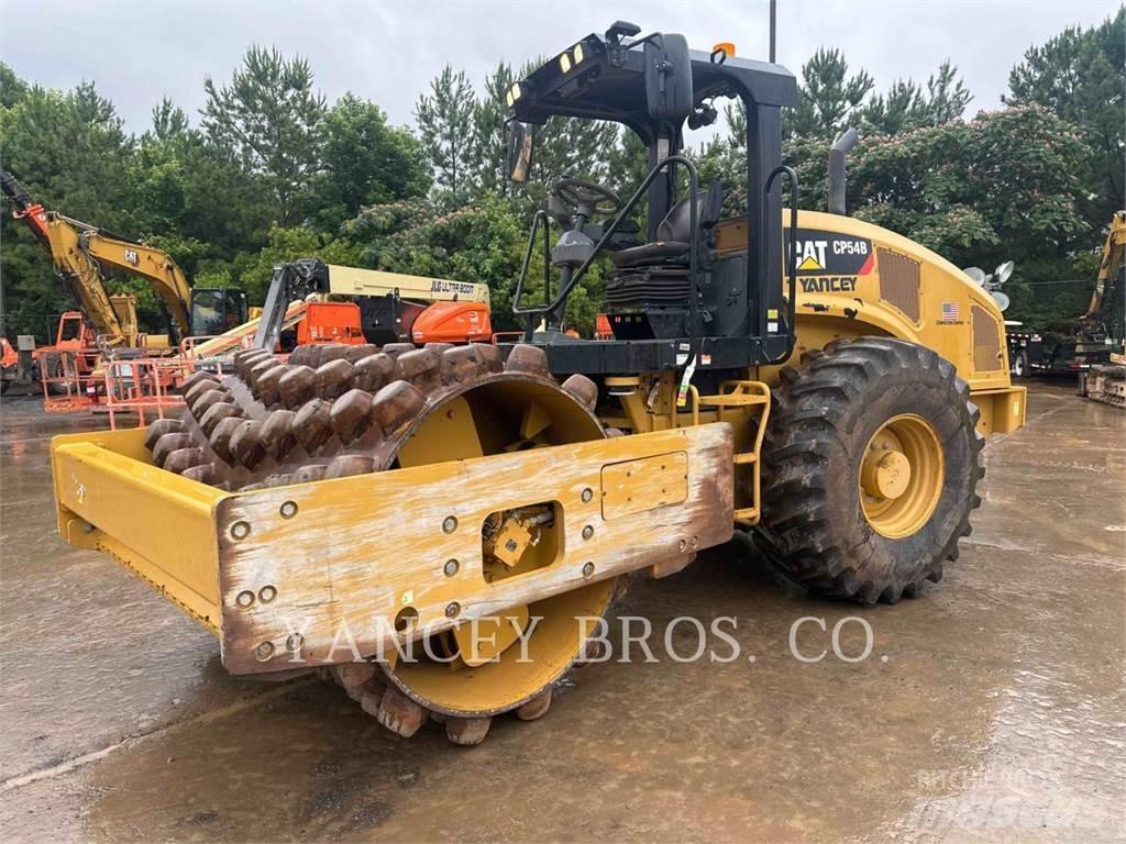 CAT CP54B Tiivistyskoneet